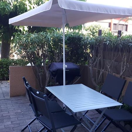 Studio Cabine Avec Jardinet A 30 M De La Plage, Au Calme. กรุยซ็อง ภายนอก รูปภาพ