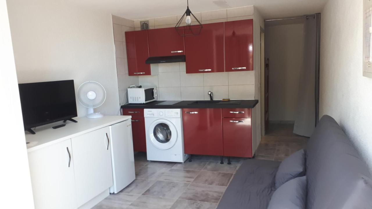 Studio Cabine Avec Jardinet A 30 M De La Plage, Au Calme. กรุยซ็อง ภายนอก รูปภาพ